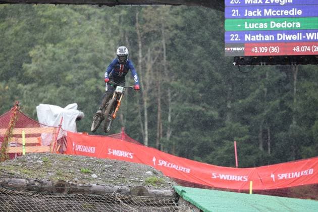 05 09 2025, ChampÃ ry, ChampÃ ry 2025 UCI Mountain Bike World Championships, Lucas Dedora USA during the Junior Men s Downhill qualification ChampÃ ry Grand Paradis Valais Switzerland Copyright: xJustPictures.ch FrancescoxMinghettix jp-en-FrMi-MNG_3082