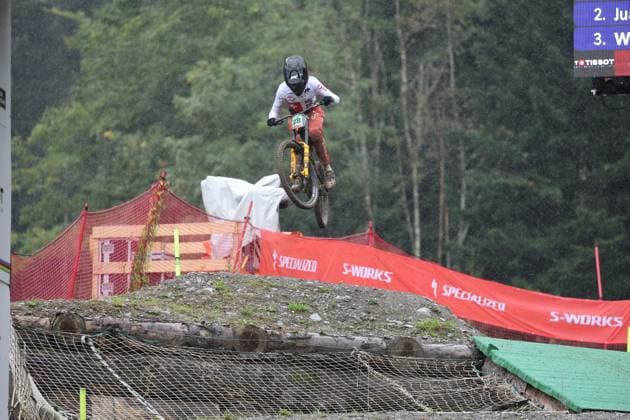 05 09 2025, ChampÃ ry, ChampÃ ry 2025 UCI Mountain Bike World Championships, Raoul Schneeberger SUI during the Junior Men s Downhill qualification ChampÃ ry Grand Paradis Valais Switzerland Copyright: xJustPictures.ch FrancescoxMinghettix jp-en-FrMi-MNG_3096