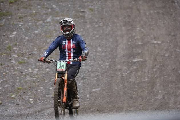 05 09 2025, ChampÃ ry, ChampÃ ry 2025 UCI Mountain Bike World Championships, Cohen Bundy USA during the Junior Men s Downhill qualification ChampÃ ry Grand Paradis Valais Switzerland Copyright: xJustPictures.ch FrancescoxMinghettix jp-en-FrMi-MNG_3050