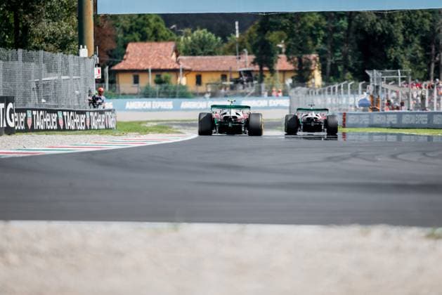 Formula 1 Pirelli Gran Premio d’Italia 2025 Alexis Perrin OVERTAKE MAXPPP - 05 09 2025 44 HAMILTON Lewis (gbr), Scuderia Ferrari HP, action at the Formula 1 Pirelli Gran Premio d’Italia 2025, the 16th round of the 2025 FIA Formula 1 World Championship, WM, Weltmeisterschaft at Autodromo Nazionale Monza in Monza, Italy, from 04 to 07 September 2025  Copyright: xOVERTAKE MAXPPPxAlexisxPerrinx OVT202509059279 OVT202509059279