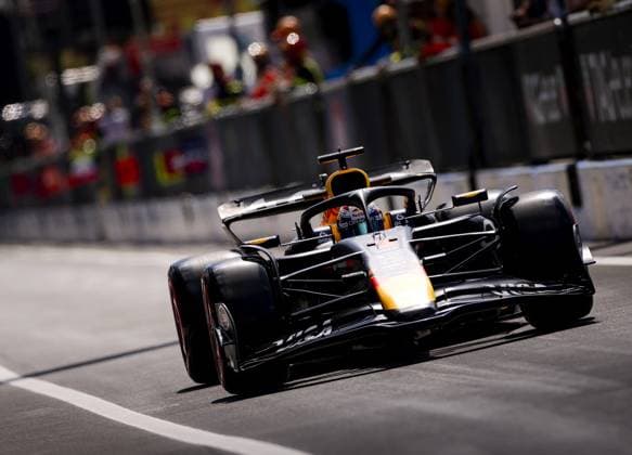 MONZA - Max Verstappen (Red Bull Racing) during the first free practice session ahead of the Italian F1 Grand Prix at the Monza Circuit. ANP SEM VAN DER WAL xVIxANPxSportx xxANPxIVx 535049571 originalFilename: 535049571.jpg