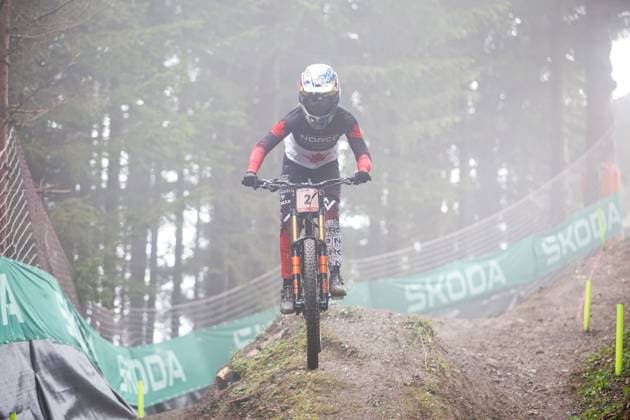 2025 UCI Mountain Bike World Championships Picture by Ed Sykes SWpix.com - 05 09 2025 - Cycling - 2025 UCI Mountain Bike World Championships - Downhill - ChampÃ ry, Valais, Switzerland - Downhill Training Women Elite - Gracey Hemstreet (Canada) Copyright: x xSWpix.comx(t axPhotographyxHubxLtd)xEdxSykes SWpix.comx SWP-3030-1710