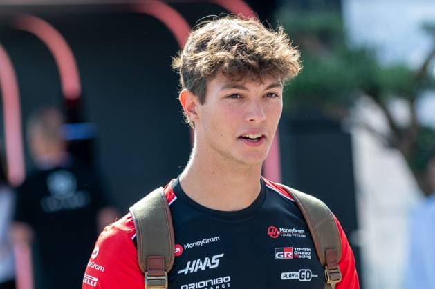 Oliver Bearman (GBR) arrives at the F1 GP of Italy at Monza Circuit on September 5, 2025 in Monza, Italy. during Pirelli Gran Premio d Italia 2025, Formula 1 Championship in Monza, Italy, September 05 2025  Copyright: xFedericoxManoni IPAxSportx xipa-agency.netx xx IPA_64210617 IPA_Agency_IPA64210617