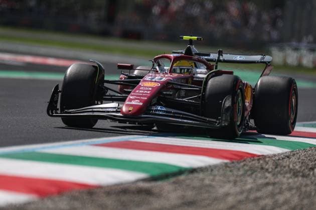 Foto IPP Enrico Schiavi Monza 05-09-2025 Formula 1 - F1 Gran Premio di Italia 2025 FP1 nella foto: Lewis Hamilton - Ferrari Monza italy ITALIA ITALY  Copyright: xR4924_italyphotopressx