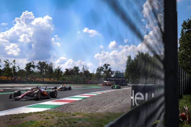 Foto IPP Enrico Schiavi Monza 05-09-2025 Formula 1 - F1 Gran Premio di Italia 2025 FP1 nella foto: Lewis Hamilton - Ferrari Monza italy ITALIA ITALY  Copyright: xR4924_italyphotopressx