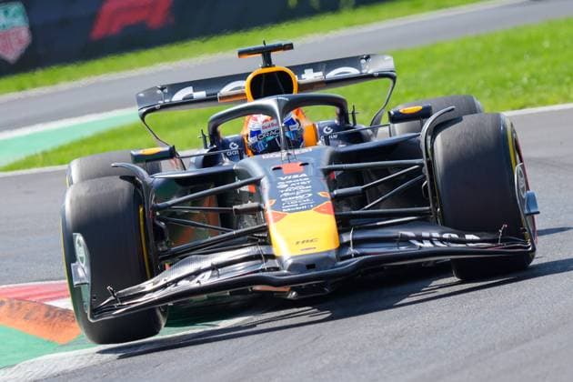 F1 Grand Prix of Italy - Practice Max Verstappen of the Netherlands drives the Oracle Red Bull Racing RB21 during the Free Practice of the Formula 1 PIRELLI Gran Premio d Italia 2025, the 16th round of the 2025 FIA Formula One World Championship, WM, Weltmeisterschaft in Monza, Italy, on September 5, 2025. Monza Italy Italy  Copyright: xLucaxRossinix originalFilename:rossini-formula1250905_np20Y.jpg