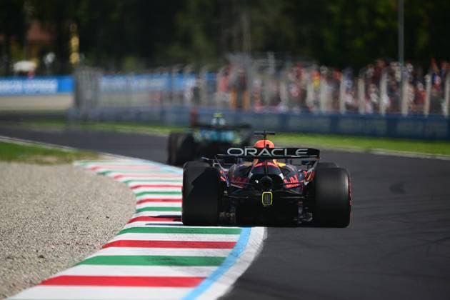 F1 Grand Prix of Italy - Practice Max Verstappen of Red Bull Racing Honda drives during free practice of the Italian GP, the 16th round of the Formula 1 World Championship, WM, Weltmeisterschaft in Autodromo Nazionale di Monza, Monza, Lombardy, Italy, on September 5, 2025. Monza Lombardy Italy  Copyright: xAndreaxDiodatox originalFilename:diodato-formula1250905_npnZ4.jpg