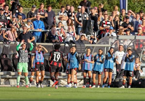 DEU, Frankfurt, Eintracht Frankfurt vs SGS Essen, Google Pixel Frauen Bundesliga DFB, Saison 2526, Stadion am Bretanobad, 1 Spieltag, im Bild Nicole Anyomi Eintracht Frankfurt 19 erzielt das Tor zum 1 0, Jubel DFB DFL REGULATIONS PROHIBIT ANY USE OF PHOTOGRAPHS AS IMAGE SEQUENCES AND OR QUASI VIDEO, 05 09 2025, Copyright: HMBxMedia HendrikxHamelau