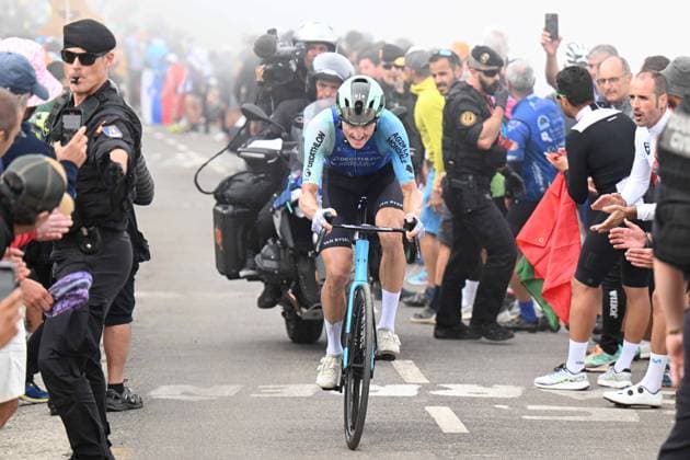 05-09-2025 Vuelta A Espana; Tappa 13 Cabezon De La Sal - Alto De L angliru; 2025, Decathlon - Ag2r La Mondiale; Gall, Felix; Alto De L angliru; 