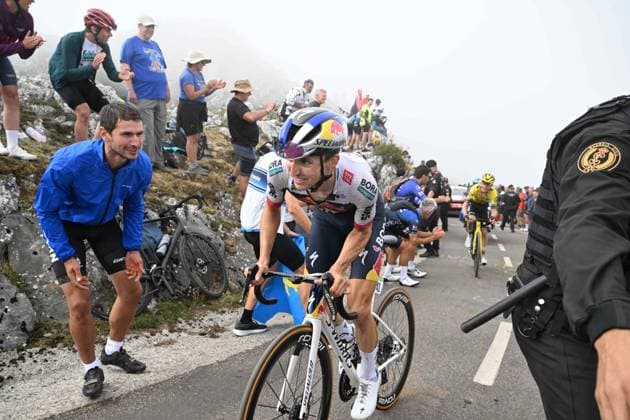 05-09-2025 Vuelta A Espana; Tappa 13 Cabezon De La Sal - Alto De L angliru; 2025, Red Bull - Bora Hansgrohe; Hindley, Jai; Alto De L angliru; 