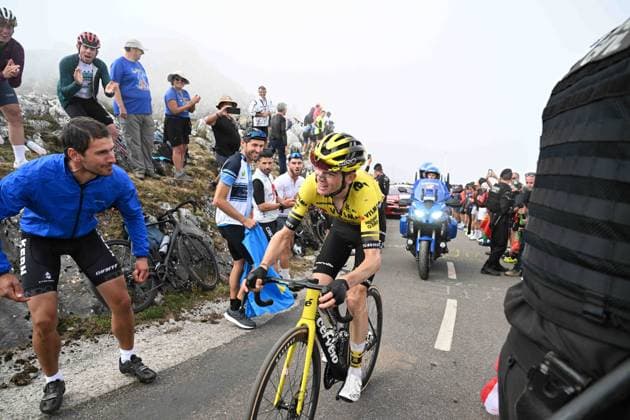05-09-2025 Vuelta A Espana; Tappa 13 Cabezon De La Sal - Alto De L angliru; 2025, Visma - Lease A Bike; Kuss, Sepp; Alto De L angliru; 