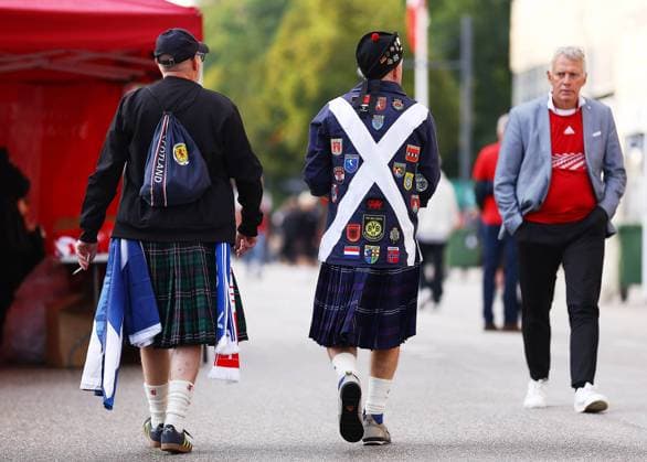 Scotland fans arrive ahead of the match Denmark v Scotland, FIFA 2026 World Cup Qualifying, Group C, Football, Parken, Copenhagen, Denmark - 05 Sept 2025Copenhagen Parken Denmark EDITORIAL USE ONLY No use with unauthorised audio, video, data, fixture lists, club league logos or live services. Online in-match use limited to 120 images, no video emulation. No use in betting, games or single club league player publications.  Copyright: xMattxWest Shutterstockx 15471110a