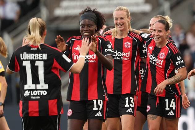 2025 09 05 xJFx Soccer Google Pixel Women Bundesliga Season 2025 2026 Eintracht Frankfurt SGS Essen v l , Nina Lührssen Eintracht Frankfurt , Nicole Anyomi Eintracht Frankfurt , Amanda Ilestedt Eintracht Frankfurt , GÃ raldine Reuteler Eintracht Frankfurt Torjubel, Goal celebration, celebrate the goal DFL DFB REGULATIONS PROHIBIT ANY USE OF PHOTOGRAPHS as IMAGE SEQUENCES and or QUASI VIDEO Copyright: JoaquimxFerreira