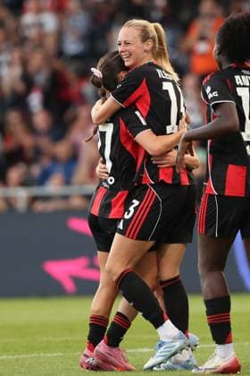 2025 09 05 xJFx Soccer Google Pixel Women Bundesliga Season 2025 2026 Eintracht Frankfurt SGS Essen v l , Ereleta Memeti Eintracht Frankfurt , Amanda Ilestedt Eintracht Frankfurt Torjubel, Goal celebration, celebrate the goal DFL DFB REGULATIONS PROHIBIT ANY USE OF PHOTOGRAPHS as IMAGE SEQUENCES and or QUASI VIDEO Copyright: JoaquimxFerreira