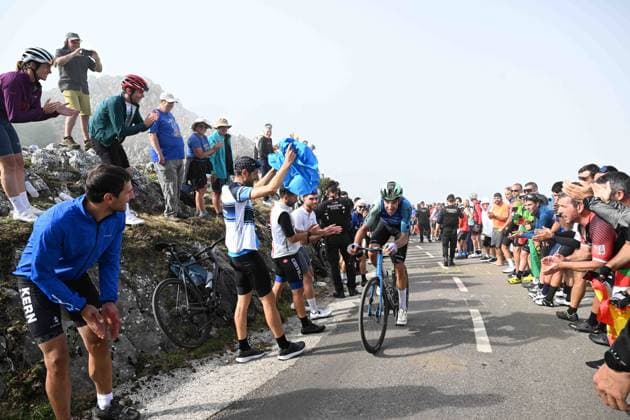 05-09-2025 Vuelta A Espana; Tappa 13 Cabezon De La Sal - Alto De L angliru; 2025, Decathlon - Ag2r La Mondiale; Armirail, Bruno; Alto De L angliru; 