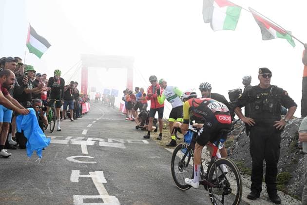 05-09-2025 Vuelta A Espana; Tappa 13 Cabezon De La Sal - Alto De L angliru; 2025, Lotto; Gregaaard Wilsly, Jonas; Alto De L angliru; 