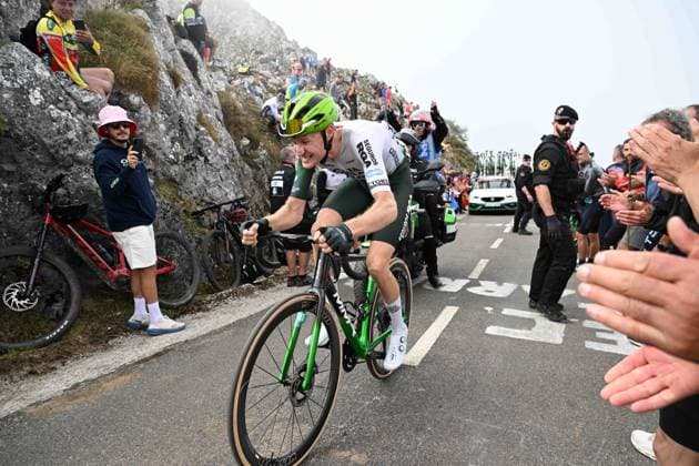 05-09-2025 Vuelta A Espana; Tappa 13 Cabezon De La Sal - Alto De L angliru; 2025, Caja Rural - Seguros Rga; Balderstone, Abel; Alto De L angliru; 