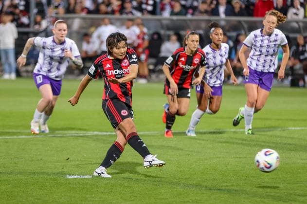 DEU, Frankfurt, Eintracht Frankfurt vs SGS Essen, Google Pixel Frauen Bundesliga DFB, Saison 2526, Stadion am Bretanobad, 1 Spieltag, im Bild Remina Chiba Eintracht Frankfurt 15 scores the goal for 5 0 DFB DFL REGULATIONS PROHIBIT ANY USE OF PHOTOGRAPHS AS IMAGE SEQUENCES AND OR QUASI VIDEO, 05 09 2025, Copyright: HMBxMedia HendrikxHamelau