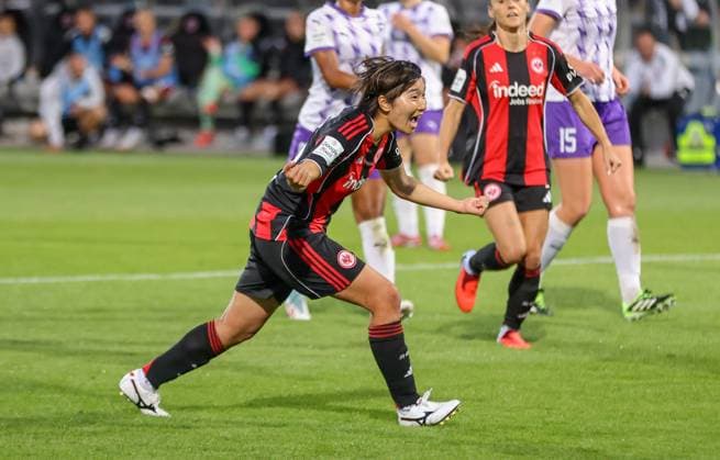 DEU, Frankfurt, Eintracht Frankfurt vs SGS Essen, Google Pixel Frauen Bundesliga DFB, Saison 2526, Stadion am Bretanobad, 1 Spieltag, im Bild Remina Chiba Eintracht Frankfurt 15 erzielt per Penfmeter das Tor zum 5 0, Jubel DFB DFL REGULATIONS PROHIBIT ANY USE OF PHOTOGRAPHS AS IMAGE SEQUENCES AND OR QUASI VIDEO, 05 09 2025, Copyright: HMBxMedia HendrikxHamelau