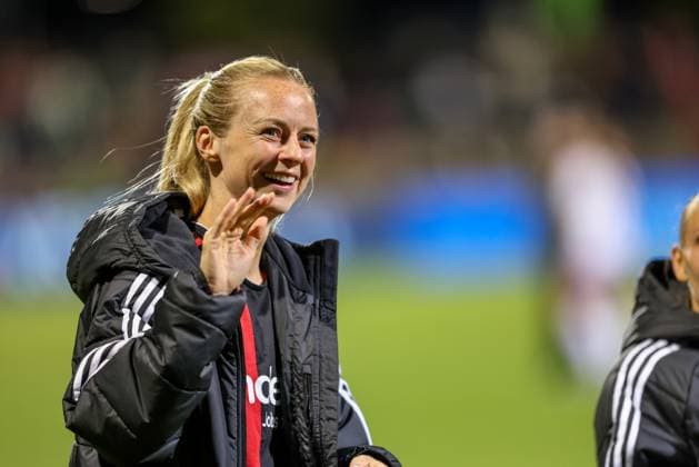 DEU, Frankfurt, Eintracht Frankfurt vs SGS Essen, Google Pixel Frauen Bundesliga DFB, Saison 2526, Stadion am Bretanobad, 1 Spieltag, im Bild Eintracht Frankfurt schlägt Essen mit 5 0 und jubel, Freude und Jubel , Amanda Ilestedt Eintracht Frankfurt 13 DFB DFL REGULATIONS PROHIBIT ANY USE OF PHOTOGRAPHS AS IMAGE SEQUENCES AND OR QUASI VIDEO, 05 09 2025, Copyright: HMBxMedia HendrikxHamelau