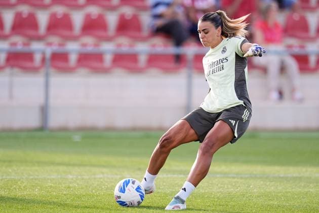 September 5, 2025, Madrid, Madrid, Spain: Misa Rodriguez of Real Madrid warms up during the Spanish Women League, Liga F, football match played between Atletico de Madrid and Real Madrid at Centro Deportivo Alcala de Henares on September 5, 2025 in Madrid, Spain. Madrid Spain - ZUMAa181 20250905_zaa_a181_013 Copyright: xDennisxAgyemanx