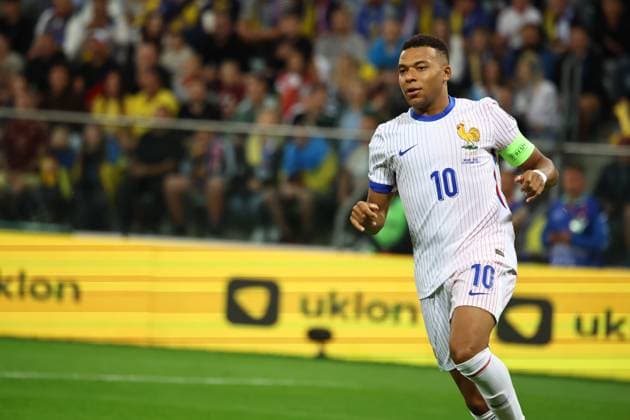 Ukraine v France - FIFA World Cup, WM, Weltmeisterschaft, Fussball 2026 Qualifier Kylian Mbappe plays during the match between Ukraine and France in Wroclaw, Poland, on September 5, 2025, for the European Qualifiers World Cup 2026. Wroclaw Poland  Copyright: xMateuszxBireckix originalFilename:birecki-european250905_npijN.jpg