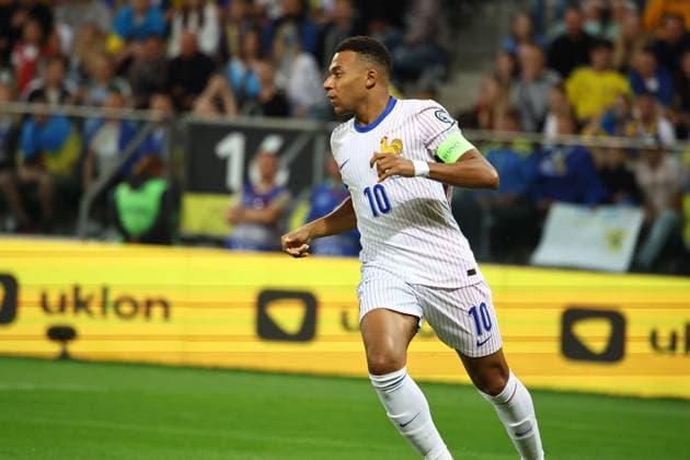 Ukraine v France - FIFA World Cup, WM, Weltmeisterschaft, Fussball 2026 Qualifier Kylian Mbappe plays during the match between Ukraine and France in Wroclaw, Poland, on September 5, 2025, for the European Qualifiers World Cup 2026. Wroclaw Poland  Copyright: xMateuszxBireckix originalFilename:birecki-european250905_np7Su.jpg