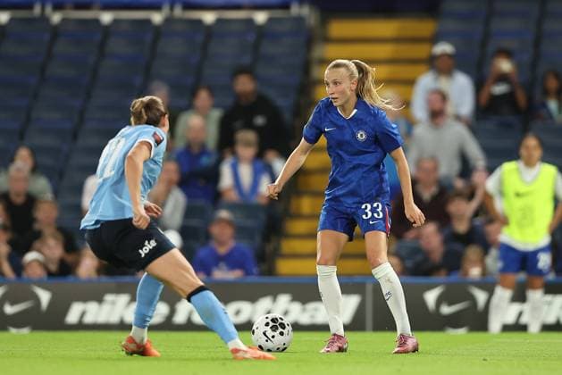 5th September 2025; Stamford Bridge, London, England: Womens Super League Football, Chelsea versus Manchester City Women; Aggie Beever-Jones of Chelsea  KatiexChan