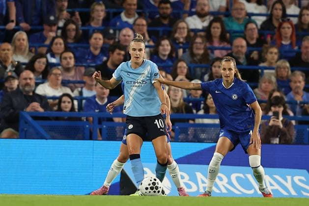 5th September 2025; Stamford Bridge, London, England: Womens Super League Football, Chelsea versus Manchester City Women; Vivianne Miedema of Manchester City  KatiexChan