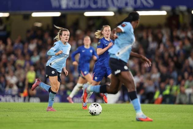 5th September 2025; Stamford Bridge, London, England: Womens Super League Football, Chelsea versus Manchester City Women; Lauren Hemp of Manchester City  KatiexChan