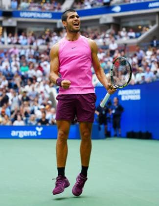 Carlos Alcaraz celebrates his semi final win over Novak Djokovic 2025 US Open, Day Thirteen, USTA Billie Jean King National Tennis Center, New York, USA - 05 Sept 2025New York USTA Billie Jean King National T New York (NY) United States of America  Copyright: xJavierxGarcia Shutterstockx 15467793k