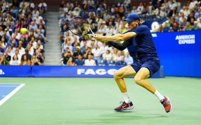 Jannik Sinner in semi-final action 2025 US Open, Day Thirteen, USTA Billie Jean King National Tennis Center, New York, USA - 05 Sept 2025New York USTA Billie Jean King National T New York (NY) United States of America  Copyright: xJavierxGarcia Shutterstockx 15467793bm