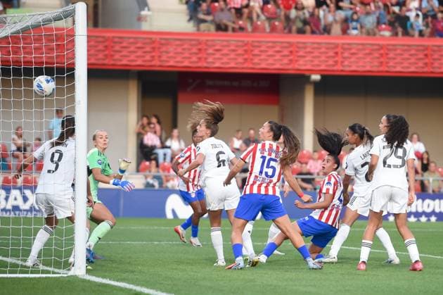 (250906) -- MADRID, Sept. 6, 2025 -- Lauren Leal (3rd R) of Atletico de Madrid scores a goal during the Liga F football match between Atletico de Madrid and Real Madrid in Madrid, Spain, on Sept. 5, 2025. (Photo by Xinhua) (SP)SPAIN-MADRID-FOOTBALL-LALIGA-WOMEN-ATLETICO DE MADRID VS REAL MADRID GustavoxValiente 