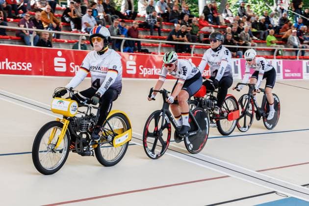 Messane Bräutigam GER behind Peter Bäuerlein GER, pacemaker in front of Lena Charlotte Reißner GER behind Marcel Möbus GER, pacemaker , 05 09 2025, Erfurt Germany , Track Cycling, Stand-up and Derny European Championships 2025 xprx