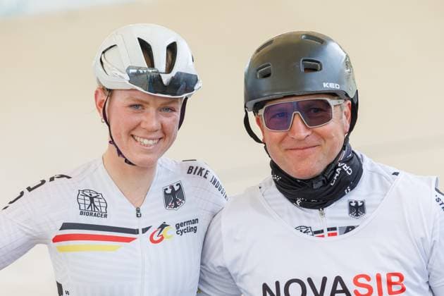 Lena Charlotte Reißner GER wins with Marcel Möbus GER, pacemaker the first preliminary heat in the womens derny, 05 09 2025, Erfurt Germany , Track cycling, Stand-up and Derny European Championships 2025 xprx