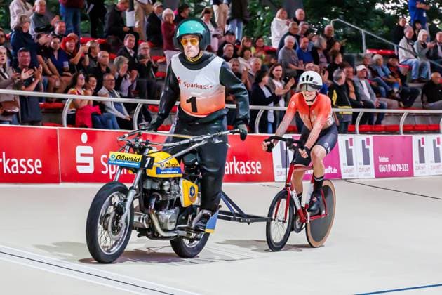 Viktor Filutas HUN behind Peter Bäuerlein GER, Pacemaker , 05 09 2025, Erfurt Germany , Track Cycling, Stand-up and Derny European Championships 2025 xprx