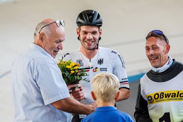 Franz Schiewer GER wins with Patrick Wolfrum GER, pacemaker the 1 preliminary heat of the stayers, 05 09 2025, Erfurt Germany , Track cycling, Stayers and Derny European Championships 2025 xprx