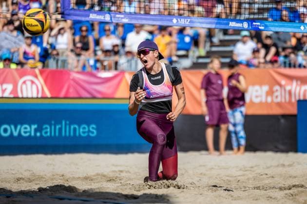 Beach volleyball I German Championships 2025 I Timmendorfer Strand I Day 3 I 06 09 2025 Melanie Gernert Füchse Berlin Reinickendorf e V screams the ball out Timmendorfer Strand Schleswig Holstein Germany Copyright: xLobeca JasperxLorenzx