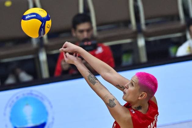 Turkiye v Japan - FIVB Women’s World Volleyball Championship BANGKOK, THAILAND - SEPTEMBER 06: Ebrar Karakurt of Turkiye in action during the FIVB Women’s Volleyball World Championship, WM, Weltmeisterschaft semi-final match between Turkiye and Japan at Huamark Indoor Stadium in Bangkok, Thailand, on September 06, 2025. Mustafa Hatipoglu Anadolu Bangkok Thailand. Editorial use only. Please get in touch for any other usage.  Copyright: x2025xAnadoluxMustafaxHatipoglux