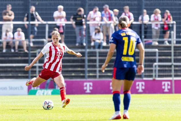 Google Pixel Women Bundesliga 1 FC Cologne Women RB Leipzig Women 06 09 2025 Celina Degen 1 FC Cologne Women, 5 Google Pixel Women Bundesliga 1 FC Cologne Women RB Leipzig Women Franz Kremer Stadium, Cologne 06 09 2025 Copyright: xBEAUTIFULxSPORTS Buriakovx