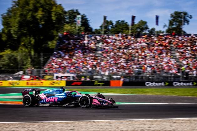 F1 ITALIAN GRAND PRIX SATURDAY Pierre Gasly of France and Alpine F1 Team during saturday s practice of the F1 Grand Prix of Italy - Formula 1 Pirelli Gran Premio D Italia 2025 at Autodromo Nazionale Monza Circuit on September 06, 2025, in Monza, Italy. Copyright: xx 080A8810