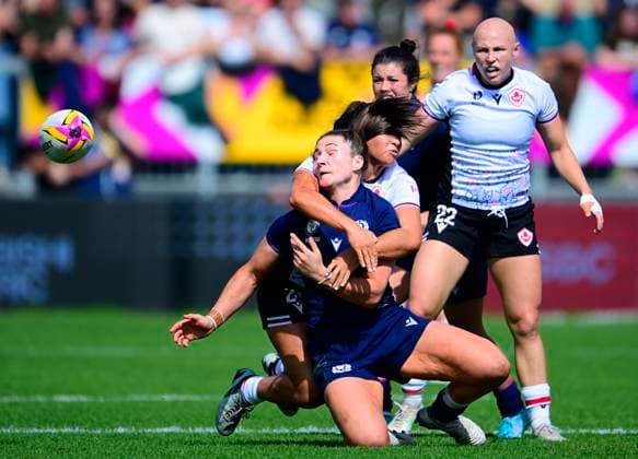 Canada v Scotland, Exeter, UK - 6 Sept 2025 Francesca McGhie of Scotland is tackled by Shoshanah Seumanutafa of Canada during the Women s Rugby World Cup 2025 Pool B match between Canada and Scotland at the Sandy Park Stadium on September 6, 2025 in Exeter, England. (Photo by Phil Mingo PPAUK) Exeter Sandy Park Devon GBR Copyright: xPhilxMingo PPAUKx PPA-211513
