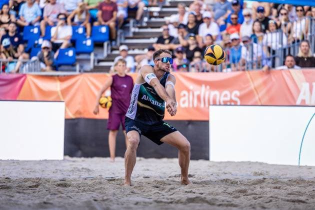 Beach volleyball I German Championships 2025 I Timmendorfer Strand I Day 3 I 06 09 2025 Defense Jonas Sagstetter Eintracht Spontent Timmendorfer Strand Schleswig Holstein Germany Copyright: xLobeca JasperxLorenzx