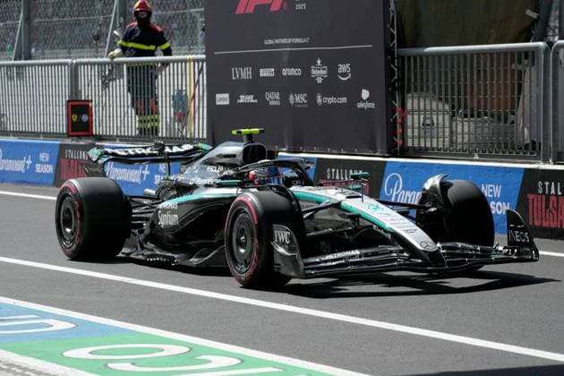 Formula 1 of Italia Italian driver Andrea Kimi Antonelli Mercedes-AMG Petronas Formula One Team in action during the third practice ahead of the Formula 1 Pirelli Gran Premio d?Italia 2025 at the Autodromo Nazionale di Monza in Monza, Italia, September 06 2025. Monza Italia Copyright: xMatrixxImagesx xHasanxBraticx 