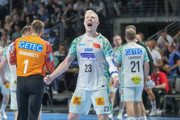 06 09 2025, xgox, Handball Daikin HBL, Fuechse Berlin SC Magdeburg emspor, v l Magnus Saugstrup Magdeburg, 23 Jubel, Torjubel, jubelt über das Tor, celebrate the goal, celebration Berlin
