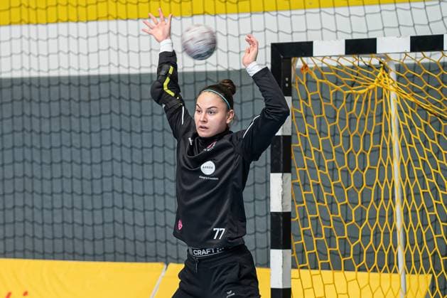 Sara Suba TUS Metzingen, 77 when warming up GER, HSG Blomberg Lippe vs TuS Metzingen, Handball, ALSCO Womens Bundesliga, Season 2025 2026, 2 Matchday, 06 09 2025 GER, HSG Blomberg Lippe vs TuS Metzingen, Handball, ALSCO Womens Bundesliga, Season 2025 2026, 2 Matchday, 06 09 2025 Blomberg Copyright: xEibner-Pressefoto TimonxPetersx EP_EER