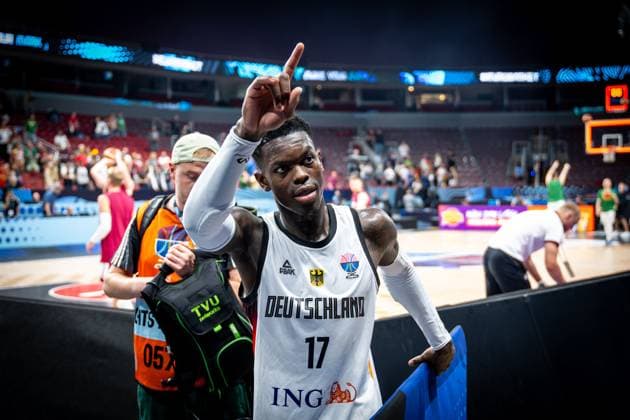 Basketball Riga 06 09 2025 DBB International Mens EuroBasket 2025 Round of 16 Germany GER Portugal POR Germany cheers after the win Dennis Schröder Schroeder Germany, No 17 Schröder Schroder