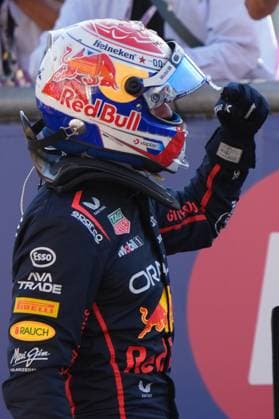 F1 Grand Prix of Italy MONZA, ITALY - SEPTEMBER 06: Red Bull Racing s Dutch driver Max Verstappen celebrates his pole position after the qualifying session ahead of the Italian Formula One Grand Prix ahead of the F1 Grand Prix of Italy at Autodromo Nazionale Monza on September 06, 2025 in Monza, Italy. Pier Marco Tacca Anadolu Monza Italy. Editorial use only. Please get in touch for any other usage.  Copyright: x2025xAnadoluxPierxMarcoxTaccax