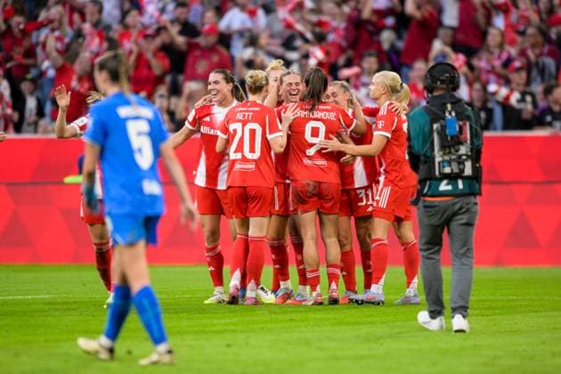Soccer, Google Pixel Womens Bundesliga, 20250906, FC Bayern Munich Bayer 04 Leverkusen Im Bild Bayern Torjubel bejubelt Jubel Tor 2 0 München Allianz Arena Bayern Germany Copyright: Passion2Press MarkusxFischerx