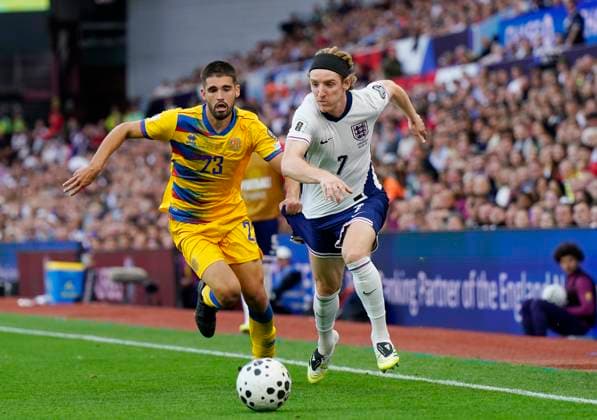 Birmingham, England, 6th September 2025. Biel Borra of Andorra is left behind by Anthony Gordon of England during the England vs Andorra FIFA World Cup, WM, Weltmeisterschaft, Fussball Qualifier match at Villa Park, Birmingham. Picture credit should read: Andrew Yates Sportimage EDITORIAL USE ONLY. No use with unauthorised audio, video, data, fixture lists, club league logos or live services. Online in-match use limited to 120 images, no video emulation. No use in betting, games or single club league player publications. SPI_087_AY_ENG_AND SPI-4113-0083